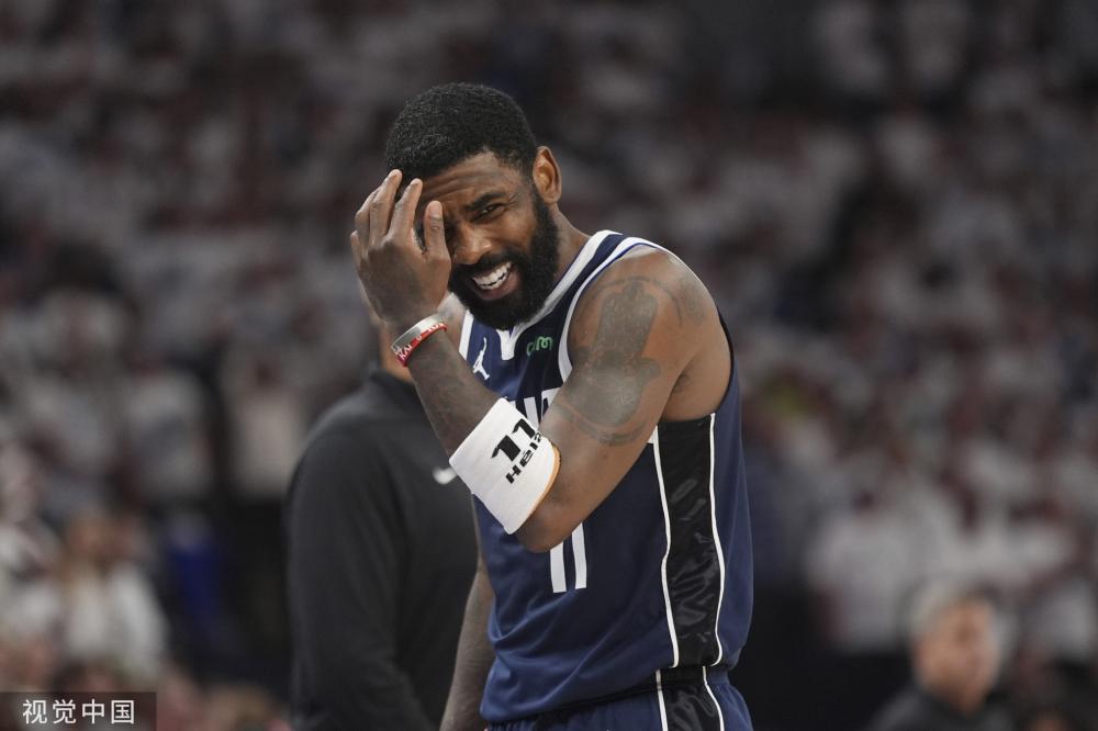 利足坛的 利足坛的